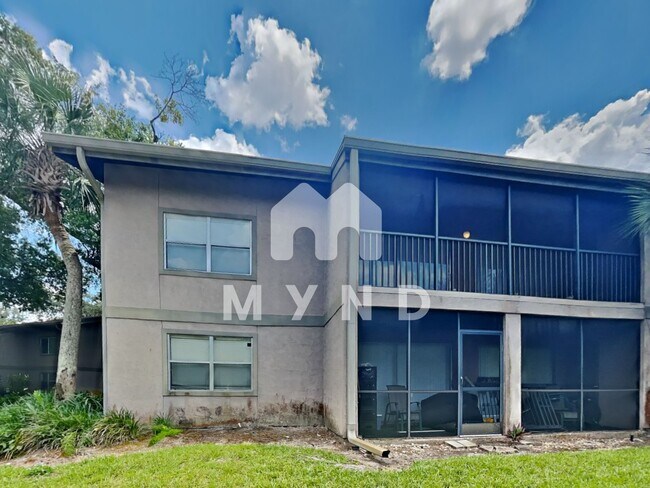 Building Photo - 4207 Winding Moss Trl #207