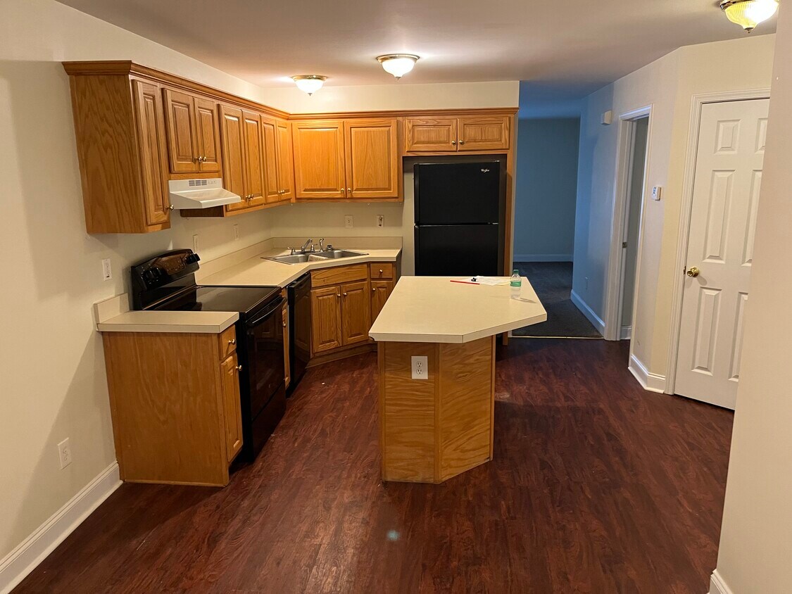 79 Pine Crest Cir Unit 4, Cleveland, GA 30528 Apartments in Cleveland