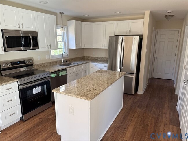 Foto del edificio - 2641 Red Lane Rd