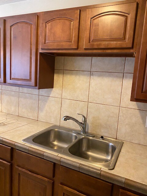 Foto del edificio - 1020 N 18th Ct