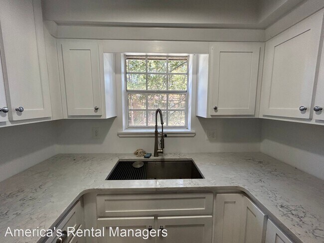 Foto del edificio - 1 br, 1 bath House - 2042 Montreat Circle ...