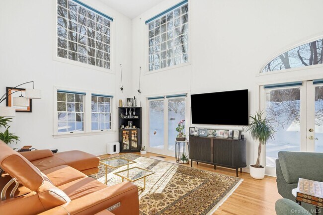 Foto del edificio - 14 Wyndham Close