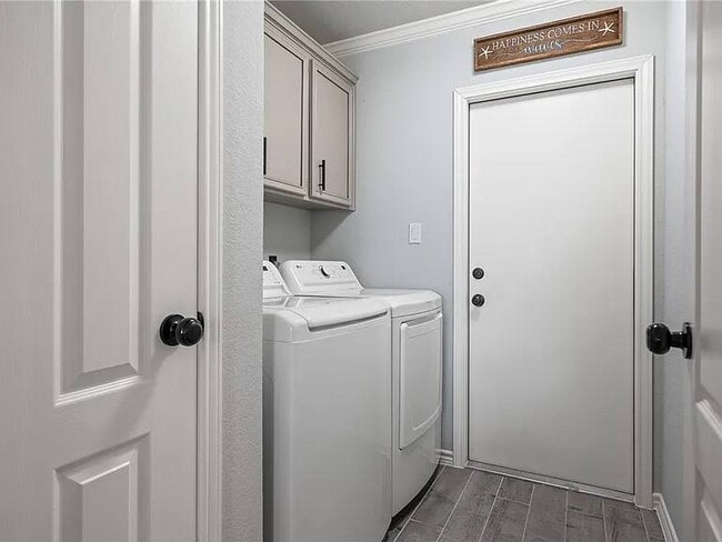 Foto del edificio - 1814 Seine Dr