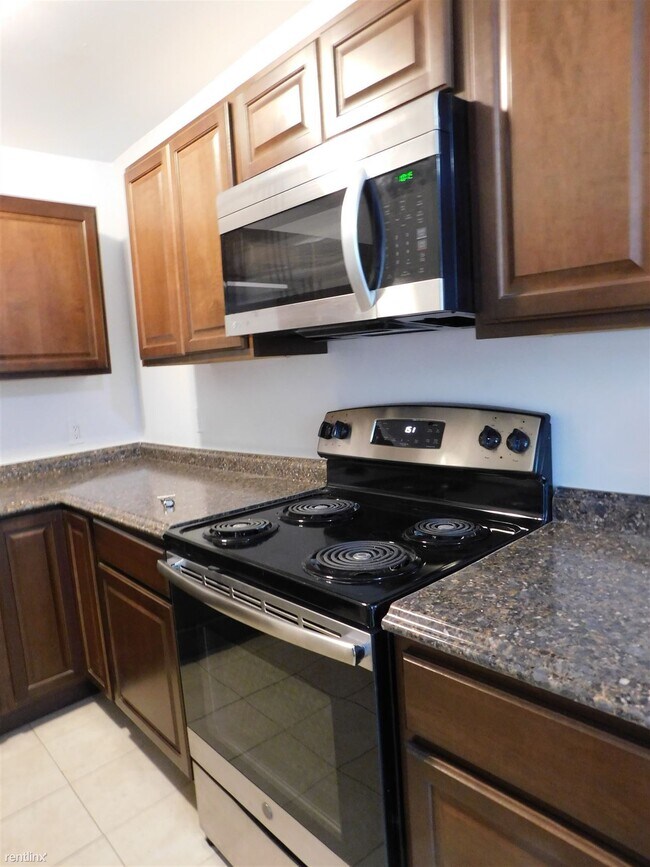 Building Photo - 3 br, 1 bath House - 1529 Kingston Ave