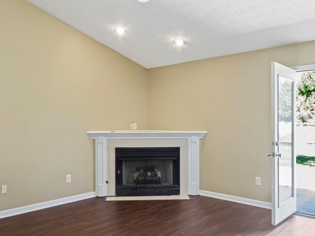 Foto del edificio - 2635 Alexander Court