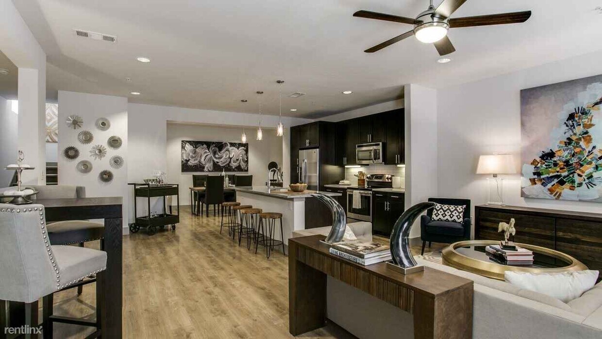 2402 N Haskell Ave., Dallas, TX 75204 Room for Rent in Dallas, TX