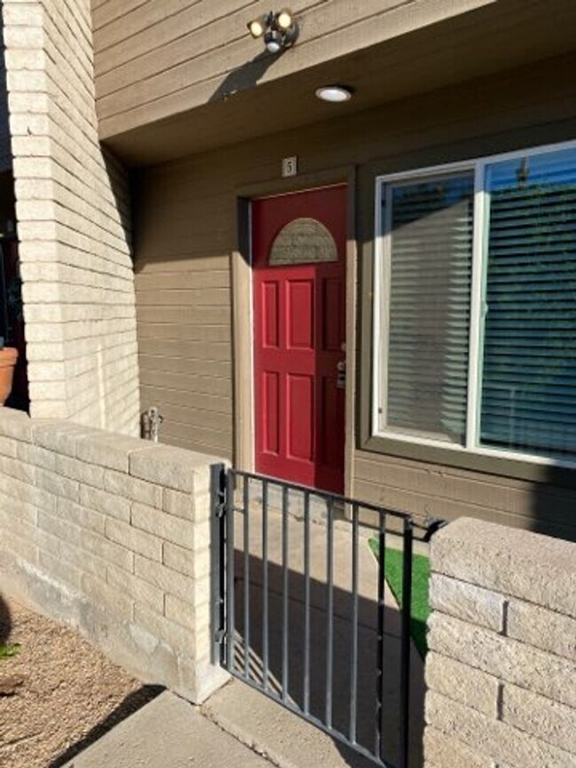 Foto del edificio - 3408 N Paiute Way