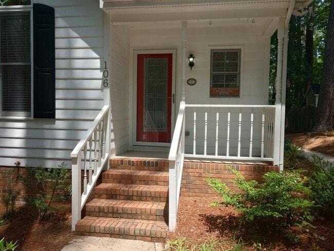 Building Photo - 106 Fishers Creek Ct