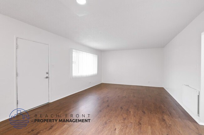 Foto del edificio - 768 Gaviota Ave.