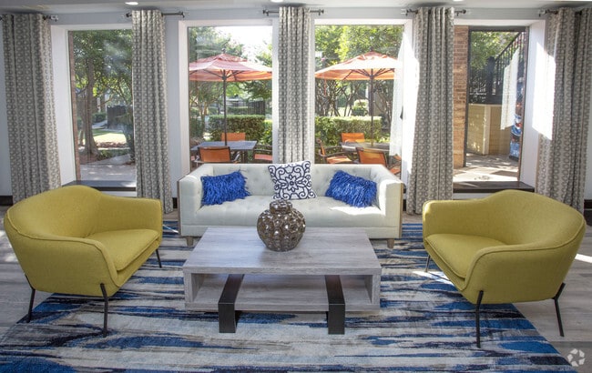 Club House - Country Club