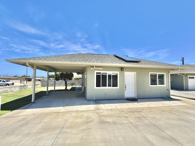 Building Photo - 401 S Oahu St