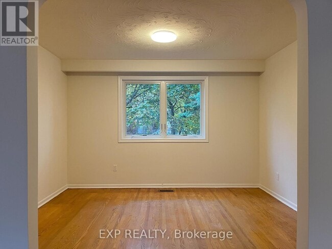 Building Photo - 61 Richbourne Ct