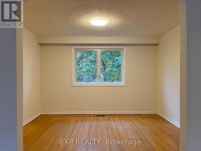 Photo du bâtiment - 61 Richbourne Ct