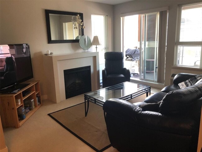 Living Room - 1083 Sunset Dr