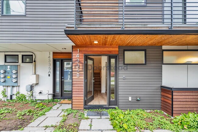 Foto del edificio - 14335 Stone Ave N
