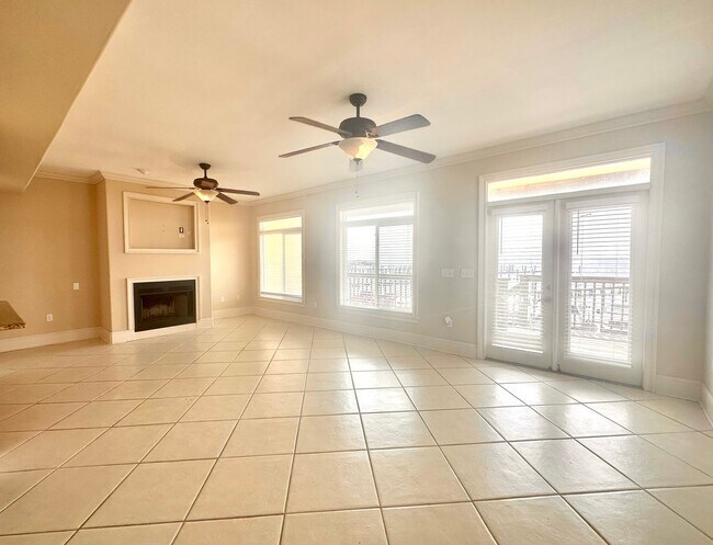 Building Photo - Ahoy Matey You Have Found Your 3br/2.5ba T...
