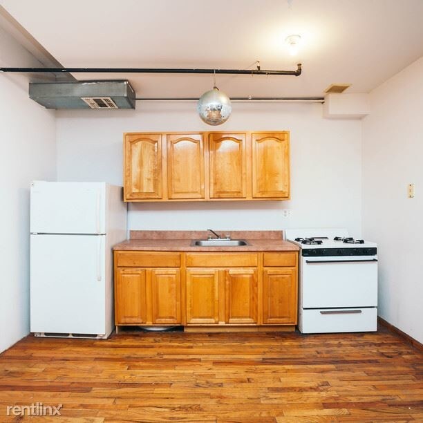 Primary Photo - 1 br, 1 bath Apartment - 27 Arion Pl Apt 312F