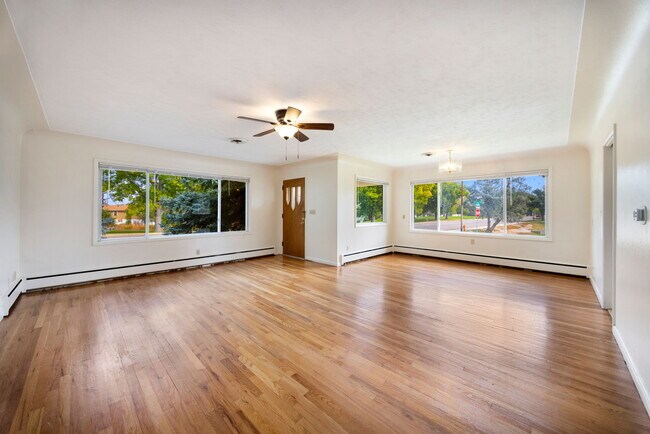 Dining Room - 1001 22nd Ave