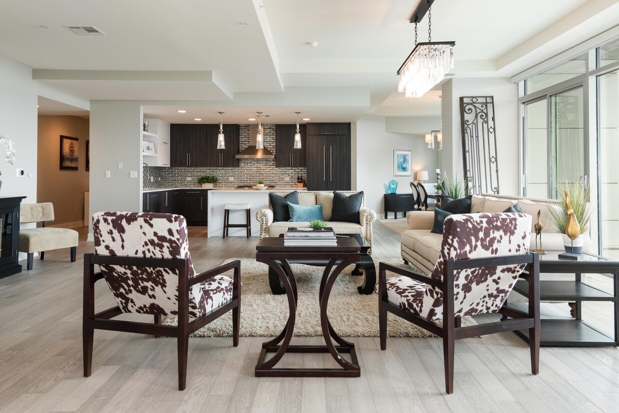 Photo - 2001 Lincoln St (Denver, CO)