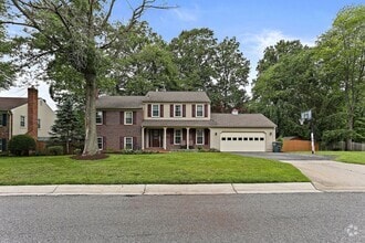 Building Photo - 18704 Thornberry Ln