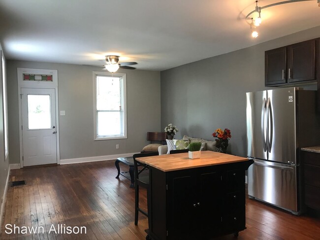 Building Photo - 2 br, 1 bath House - 5363 Odell
