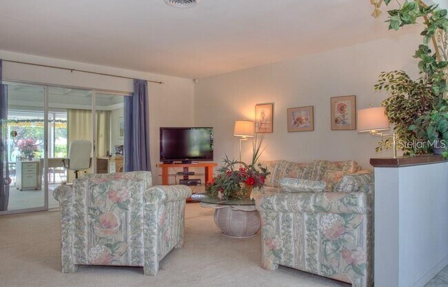 Building Photo - 3511 Pine Valley Dr
