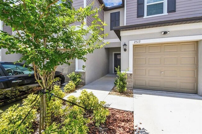 Foto del edificio - 2513 Sunray Venus Wy