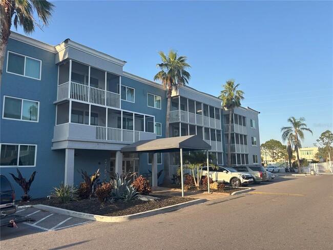 Foto del edificio - 2755 Coconut Bay Ln
