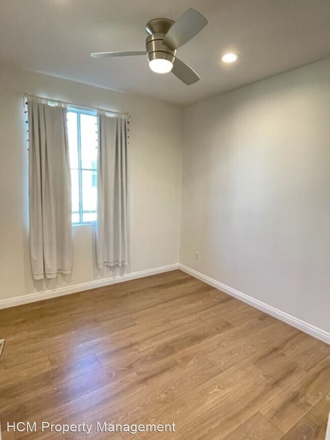 Building Photo - 3 br, 2.5 bath House - 7 Bonsall