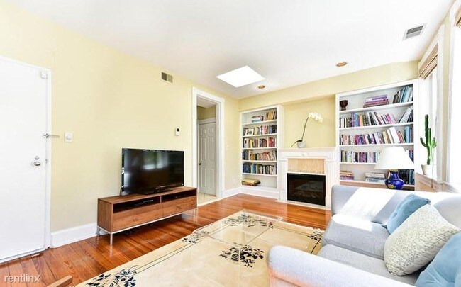 Foto del edificio - 2011 Kalorama Rd NW