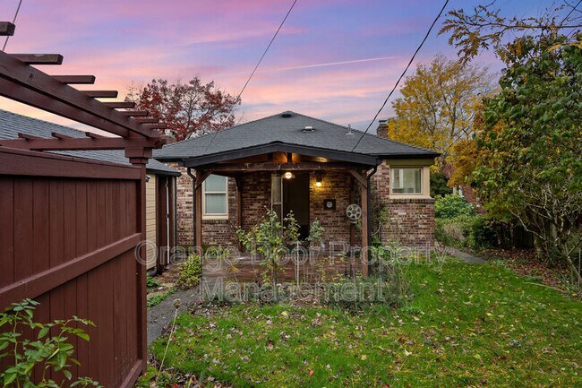 Foto del edificio - 7727 Jones Ave NW