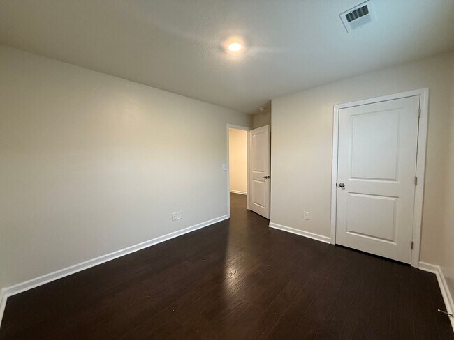 Foto del edificio - 4 Bedroom 2 Bathroom Home located in Greeneville, TN