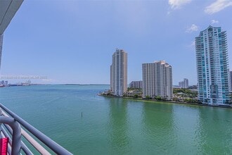 Building Photo - 335 S Biscayne Blvd