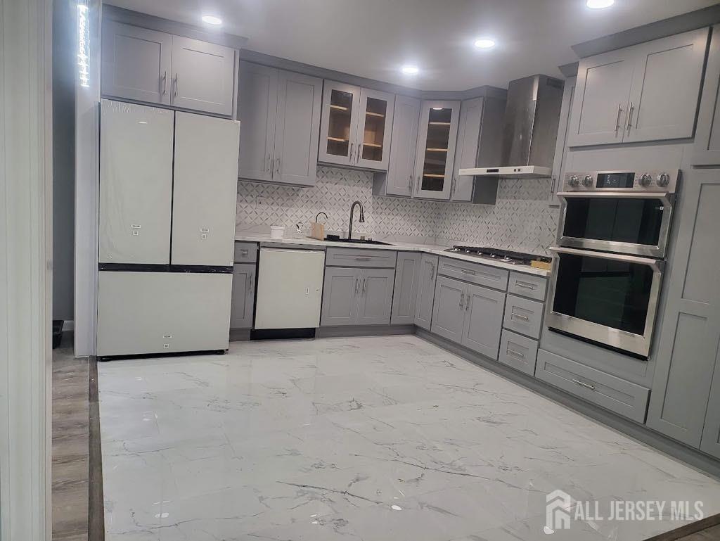 Foto principal - 62 Harrison Ave