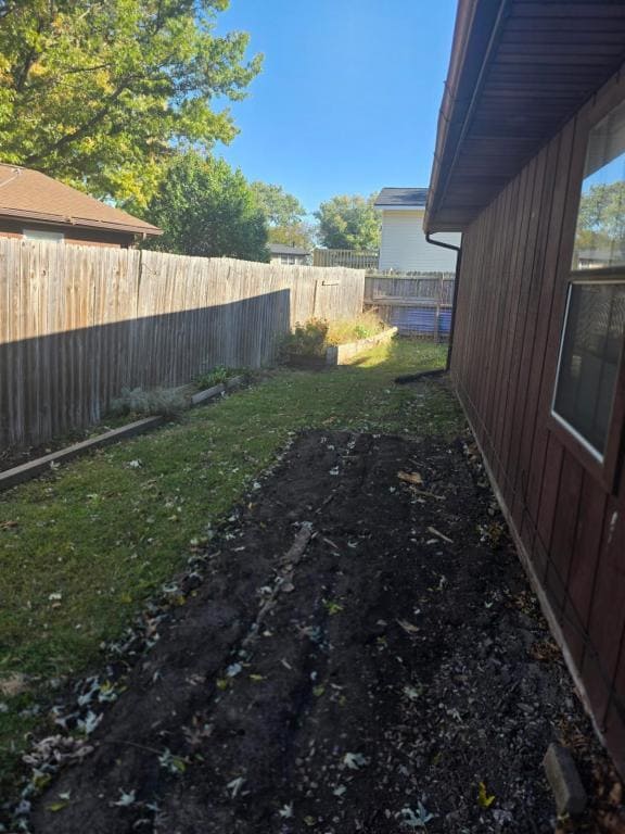 Building Photo - 2013 Maple Tree Ln