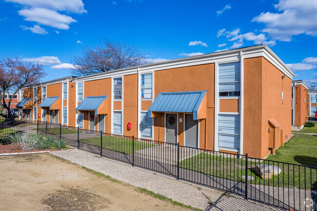 Foto del edificio - Northaven Park Apartments