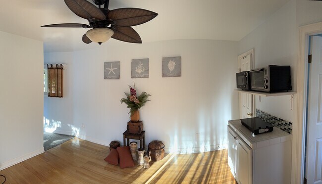 Building Photo - 3882 Liggett Dr