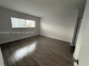 Photo - 626 NE 168th St House