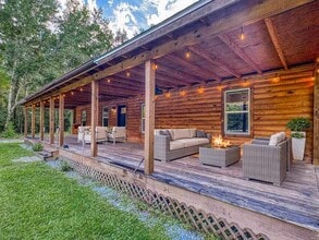 Building Photo - 2989 N 5th Ave