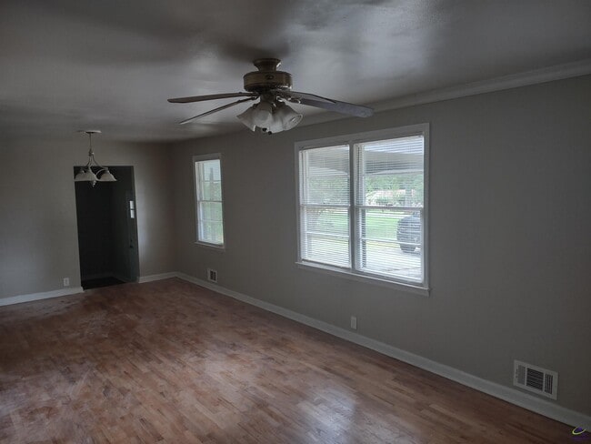 Building Photo - 6422 Gibson Rd