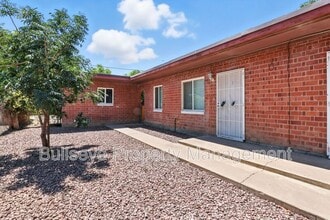 Building Photo - 303 W Highland Ave