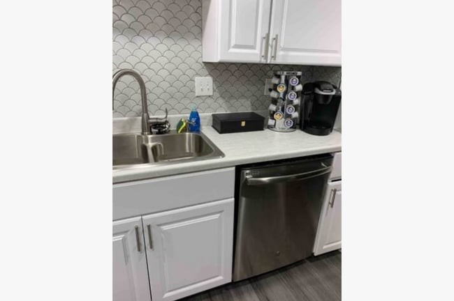 Building Photo - 3834 Kensingwood Trce