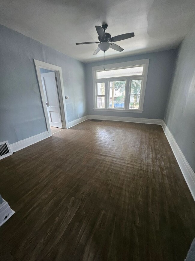 Foto del edificio - Lower 3 bed on lower west side