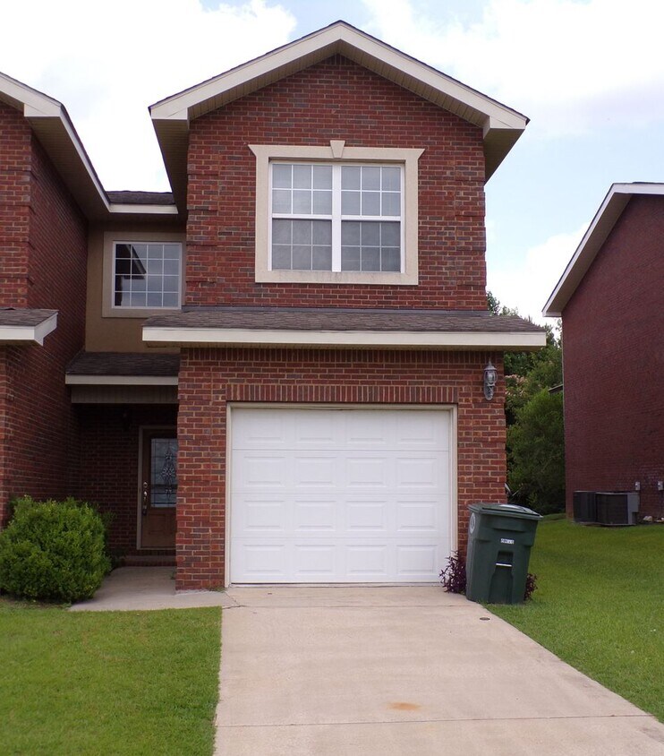 Primary Photo - Eagle Landing Townhomes, Enterprise, AL