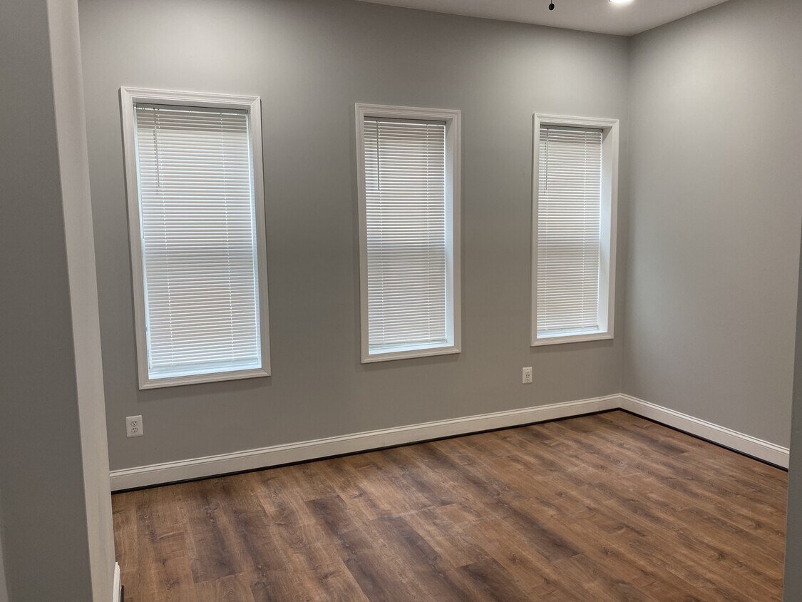 Foto principal - 511 N Pulaski St