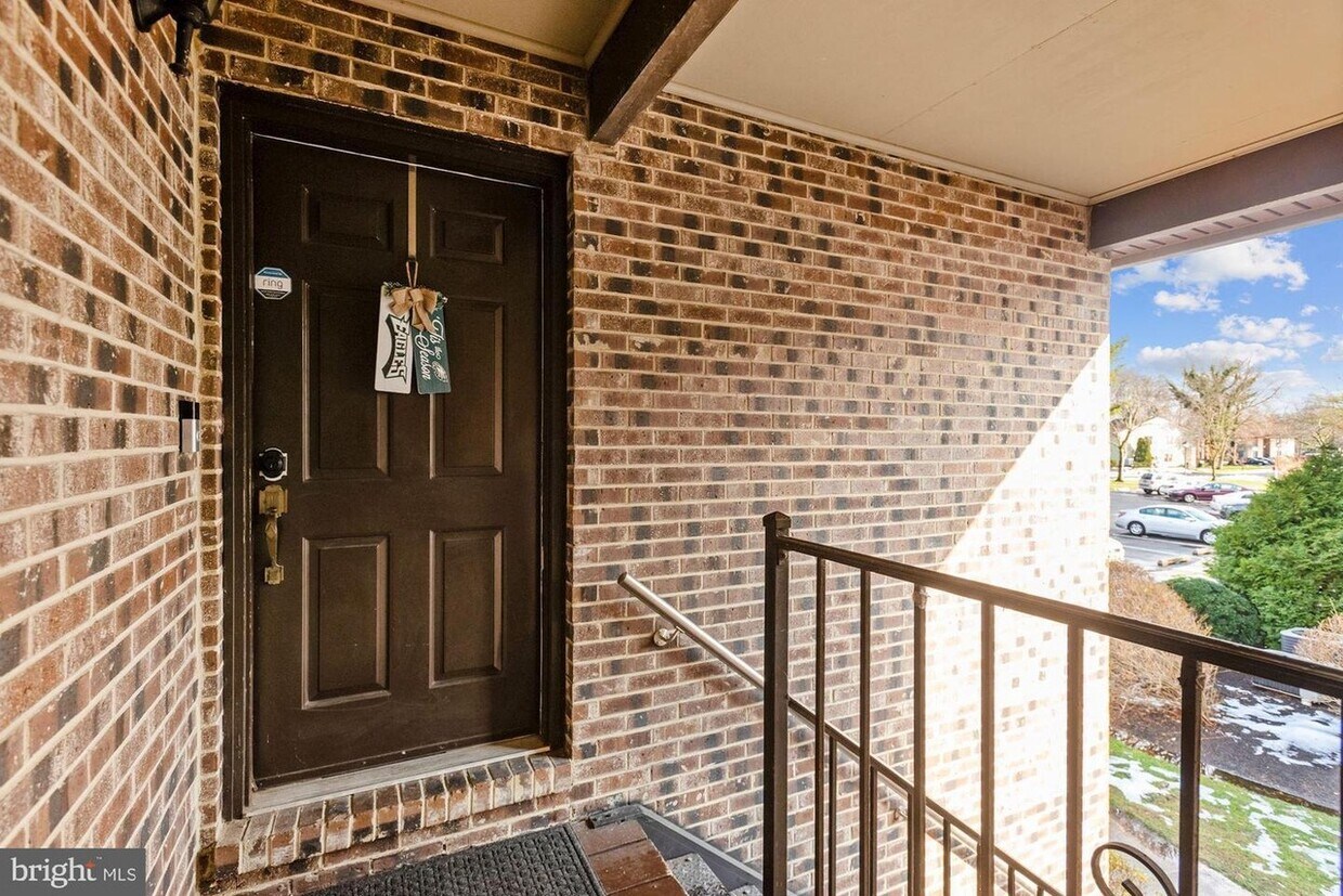 58B W Bluebell Ln Unit B, Mount Laurel Township, NJ 08054 Condo for