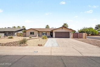 Building Photo - 1340 E Donner Dr