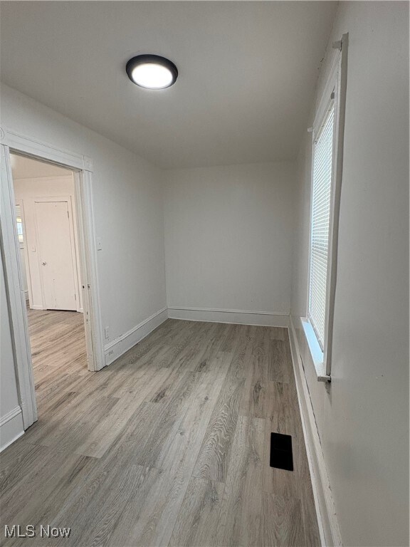 Foto del edificio - 3311 W 33rd St