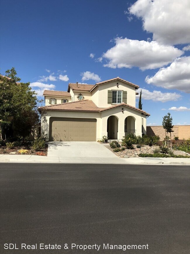 Building Photo - 5 br, 3.5 bath House - 34322 Hourglass Street