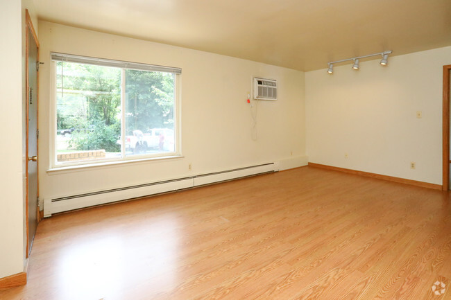 1 HAB, 1 BA - 600 ft² - Arbor Apartments